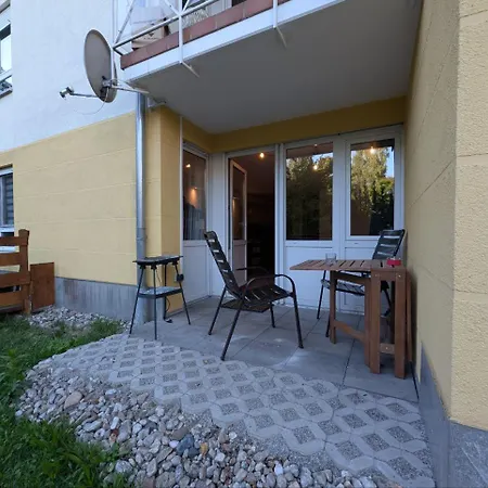 بيت ضيافة Eigenes Ruhiges Mit Kueche Und Terasse