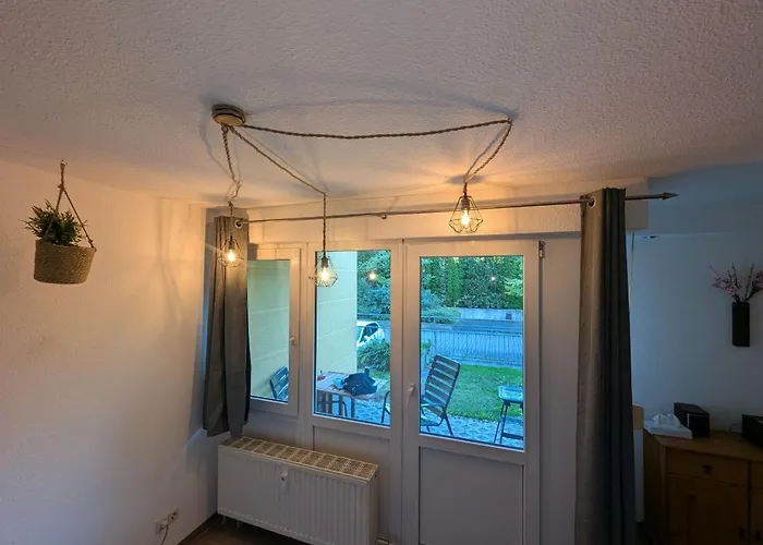 Pensjonat Eigenes Ruhiges Mit Kueche Und Terasse